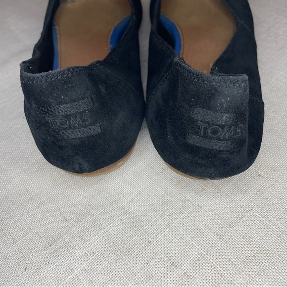 Toms Black Suede Flats​ - Picture 9 of 9